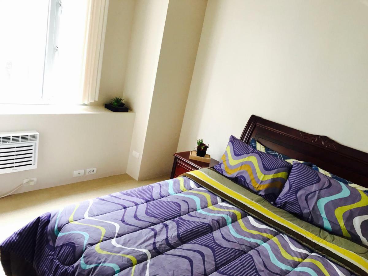 Resorts World Condo Манила Екстериор снимка